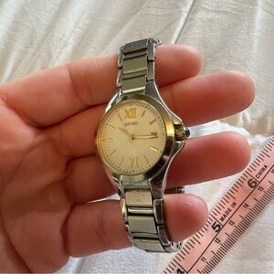 Seiko Silver and Cream Watch